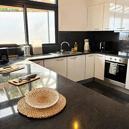 Spacious Boho 3br House With Parking & Self Check-in Apartamento Funchal (Madeira)